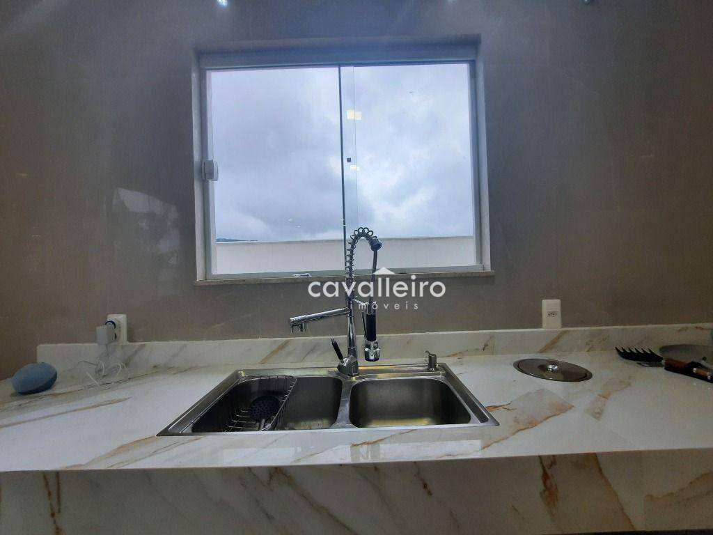 Casa de Condomínio à venda com 3 quartos, 270m² - Foto 15