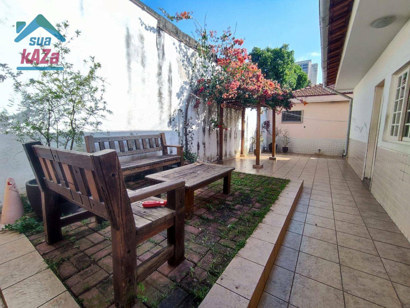 Casa à venda com 4 quartos, 250m² - Foto 29