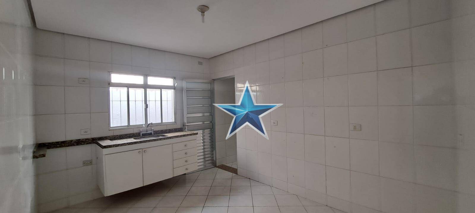 Casa à venda com 2 quartos, 90m² - Foto 27