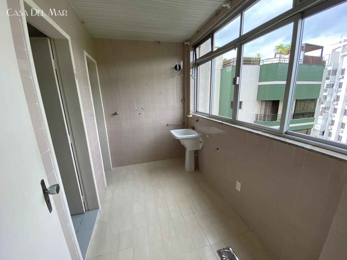 Apartamento à venda com 3 quartos, 117m² - Foto 18