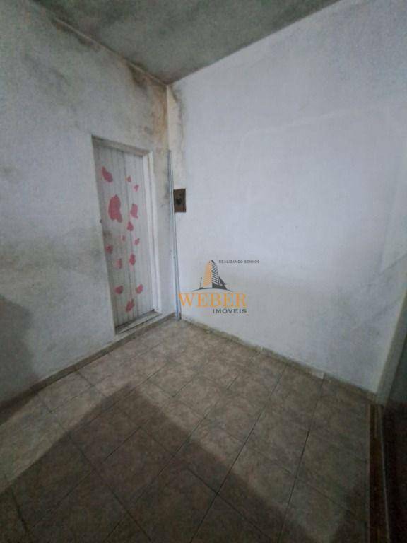 Sobrado à venda com 2 quartos, 263m² - Foto 15