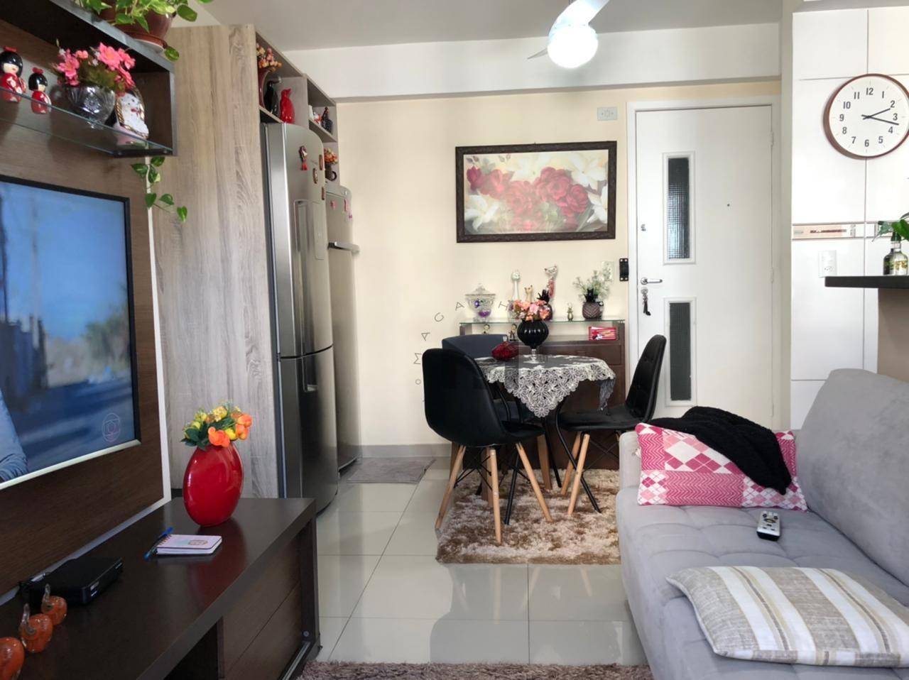 Apartamento à venda com 2 quartos, 51m² - Foto 2