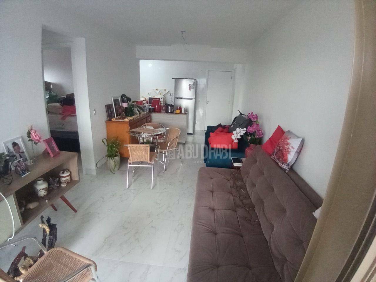 Apartamento à venda com 2 quartos, 63m² - Foto 12