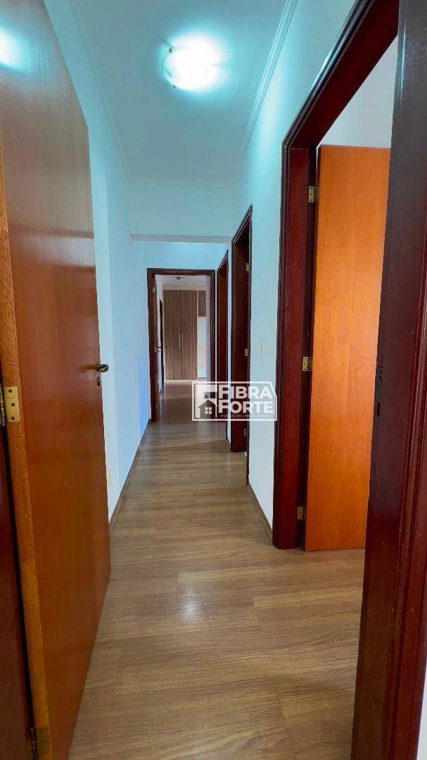 Apartamento à venda com 3 quartos, 117m² - Foto 21