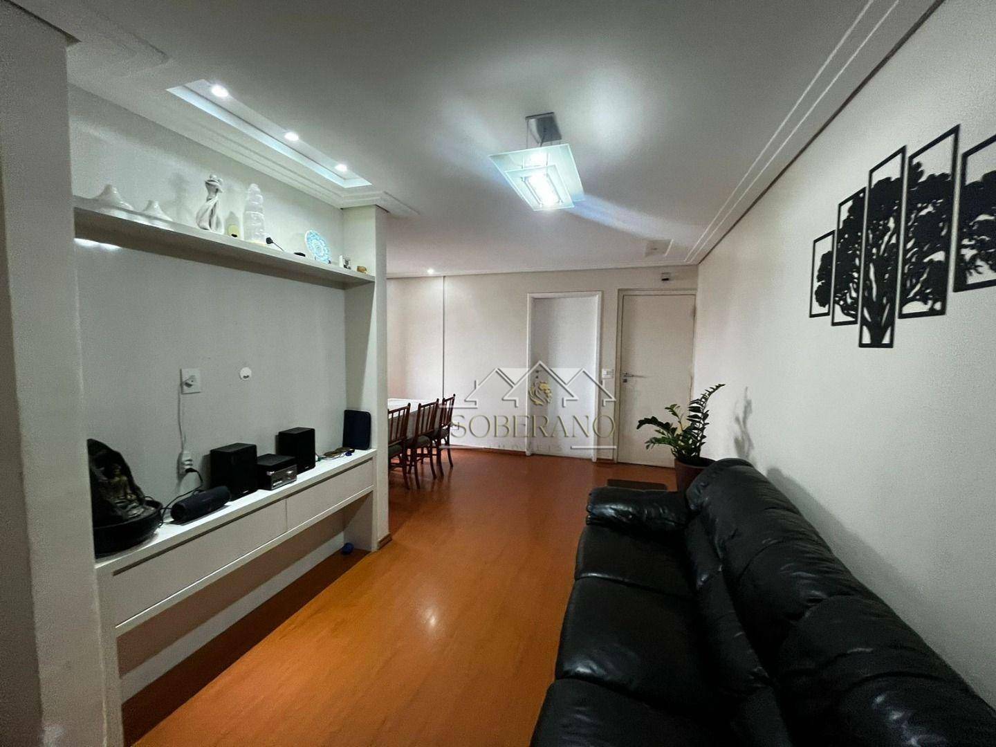 Apartamento à venda com 3 quartos, 96m² - Foto 11