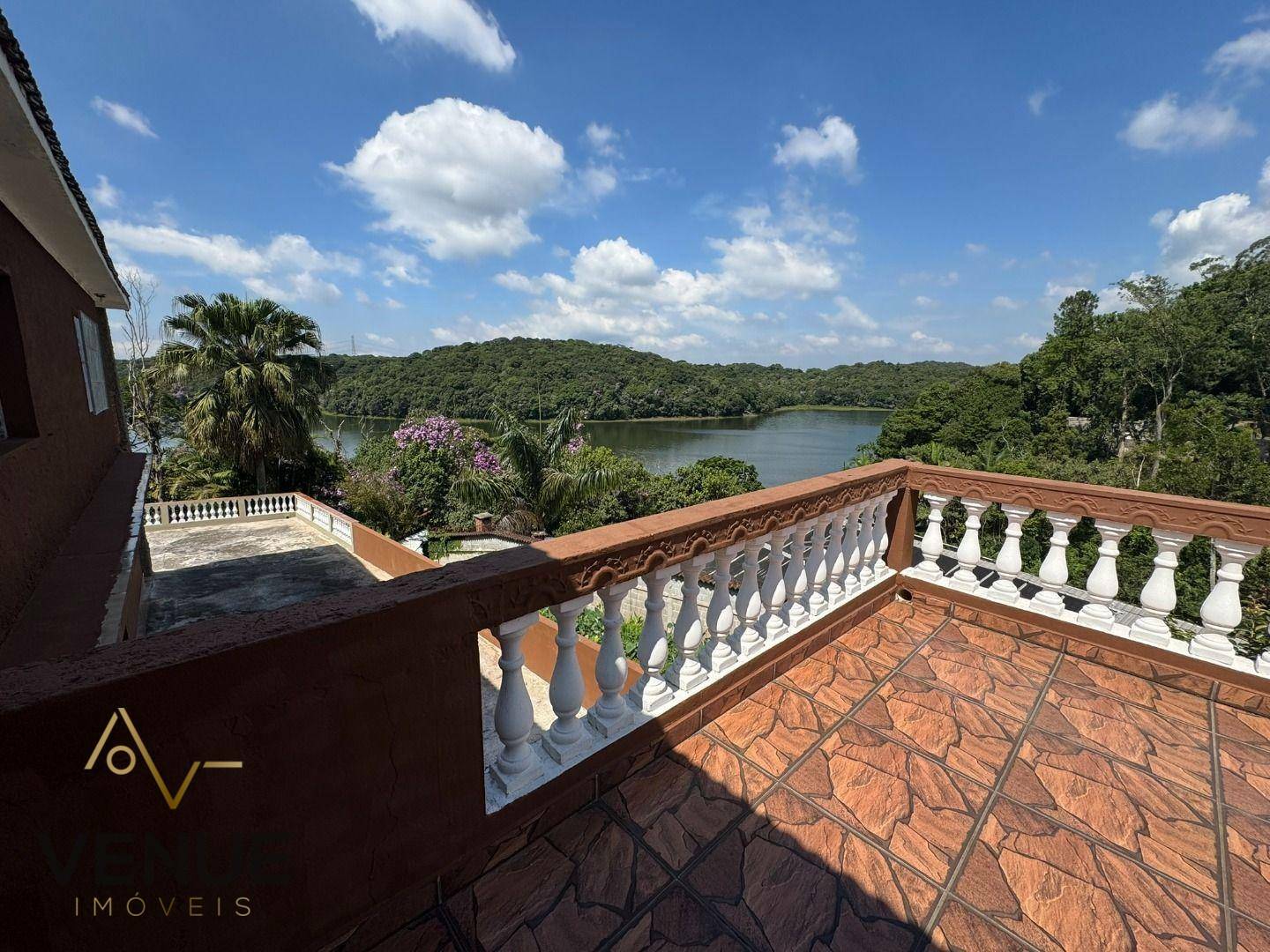 Chácara à venda com 2 quartos, 200m² - Foto 7