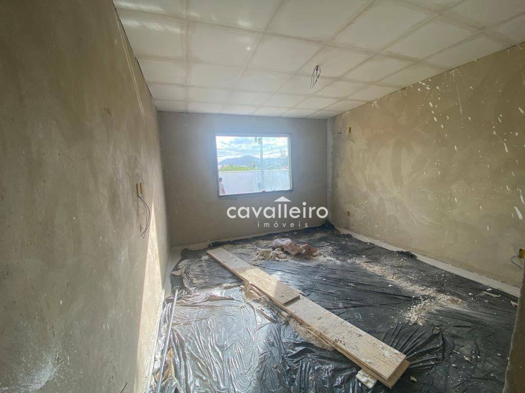 Casa à venda com 2 quartos, 80m² - Foto 9