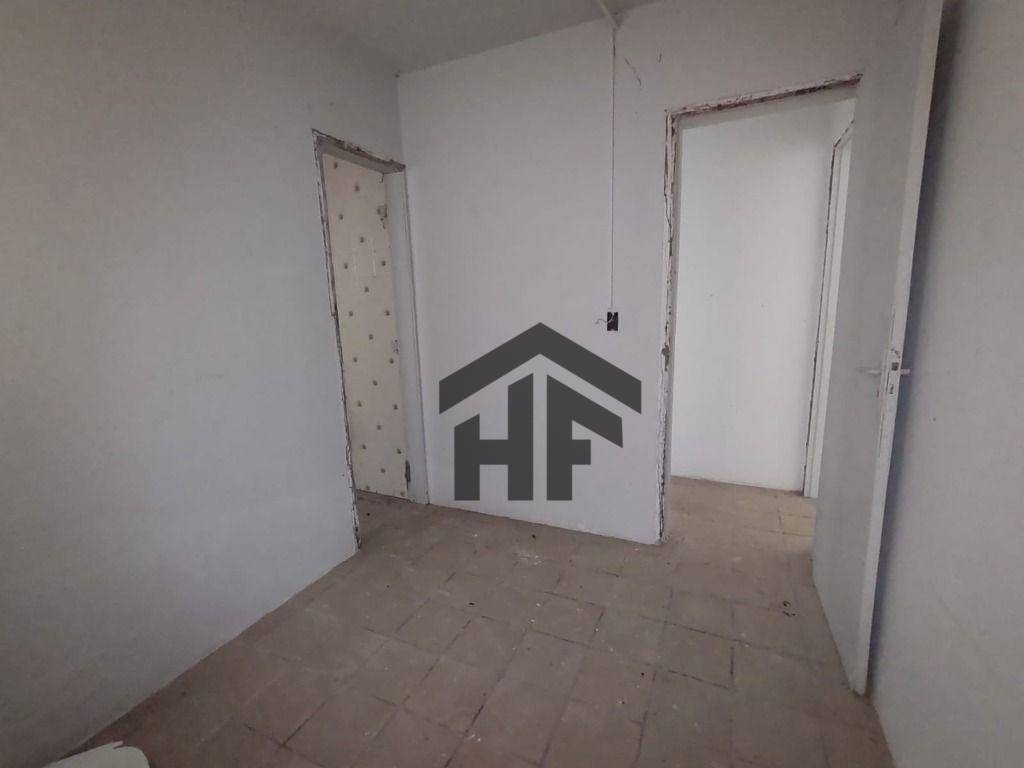 Apartamento à venda com 3 quartos, 76m² - Foto 7