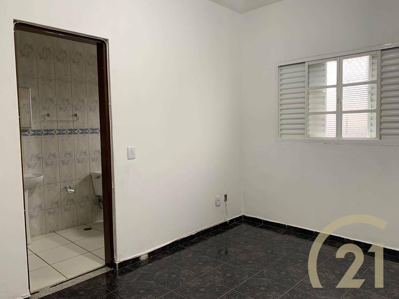 Apartamento para alugar com 3 quartos, 100m² - Foto 13