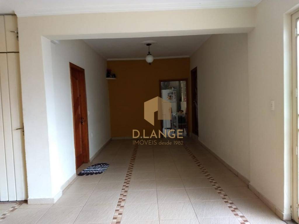 Casa à venda com 3 quartos, 281m² - Foto 3