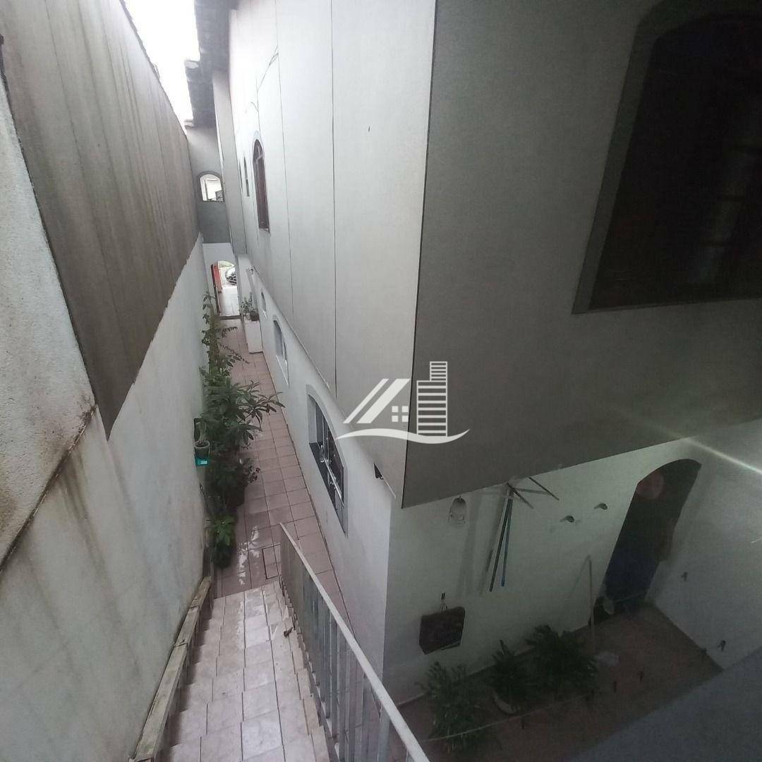 Sobrado à venda com 3 quartos, 173m² - Foto 3