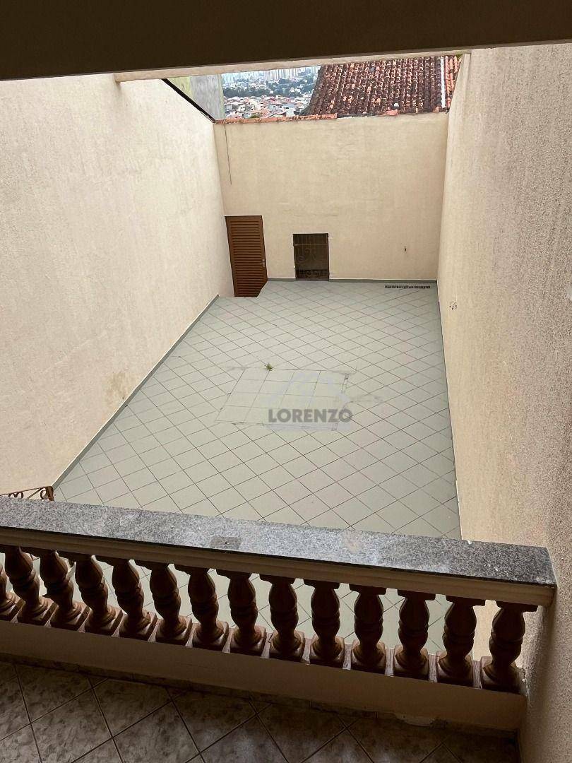 Sobrado à venda com 4 quartos, 318M2 - Foto 16