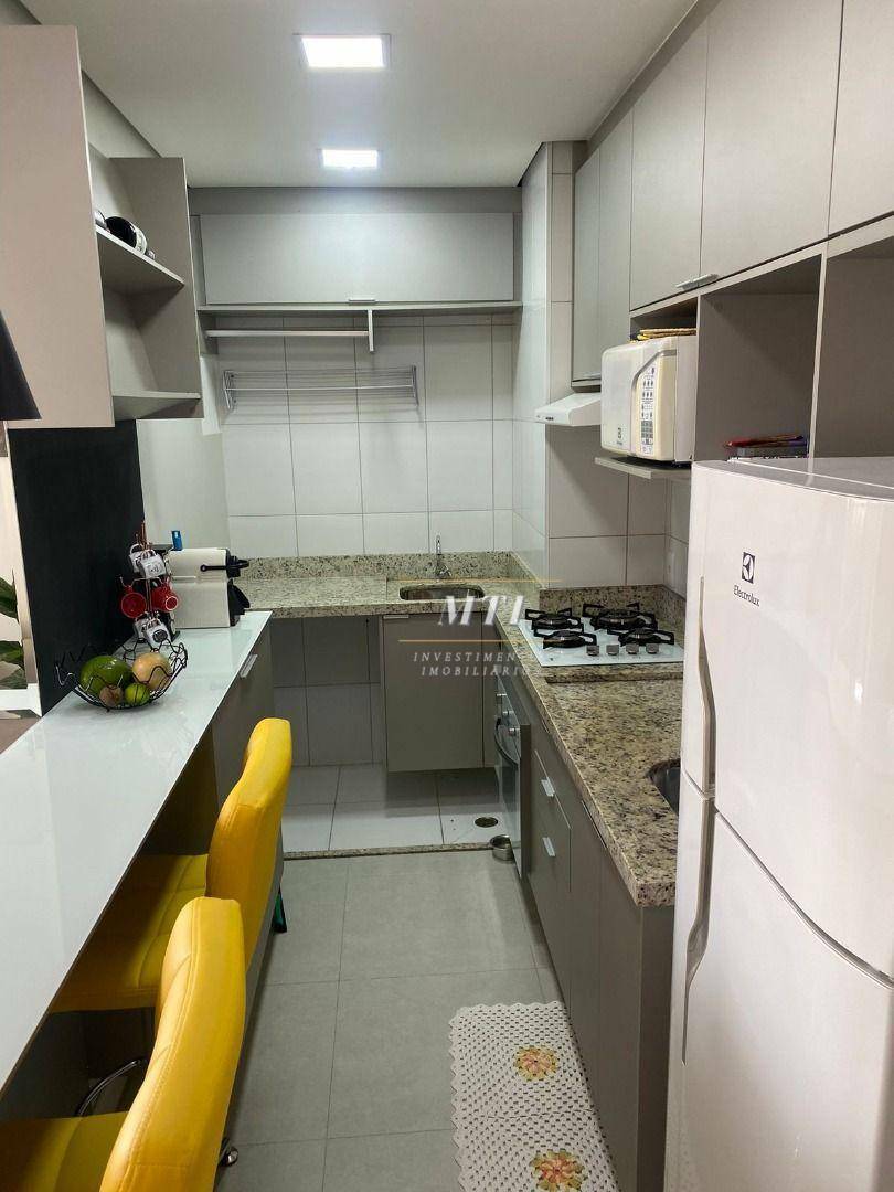 Apartamento à venda e aluguel com 2 quartos, 40m² - Foto 7