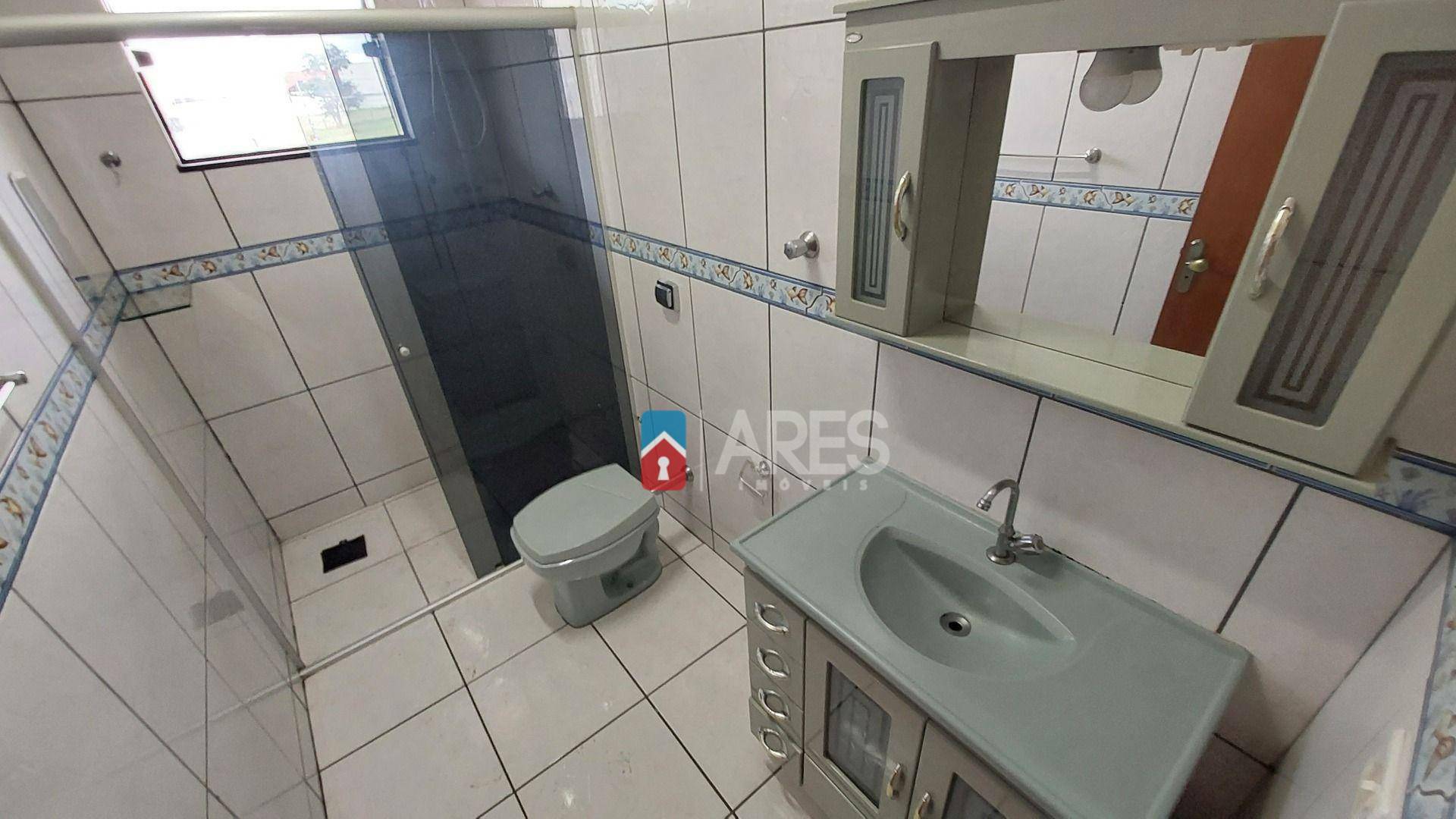 Casa para alugar com 2 quartos, 110m² - Foto 15