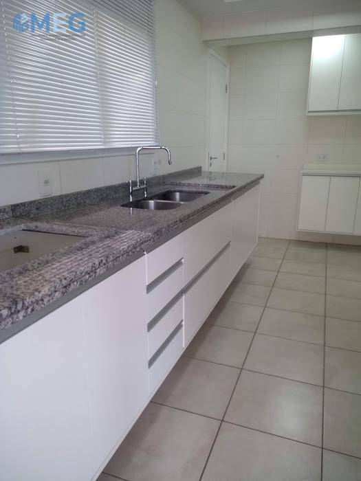 Apartamento à venda e aluguel com 3 quartos, 134m² - Foto 9