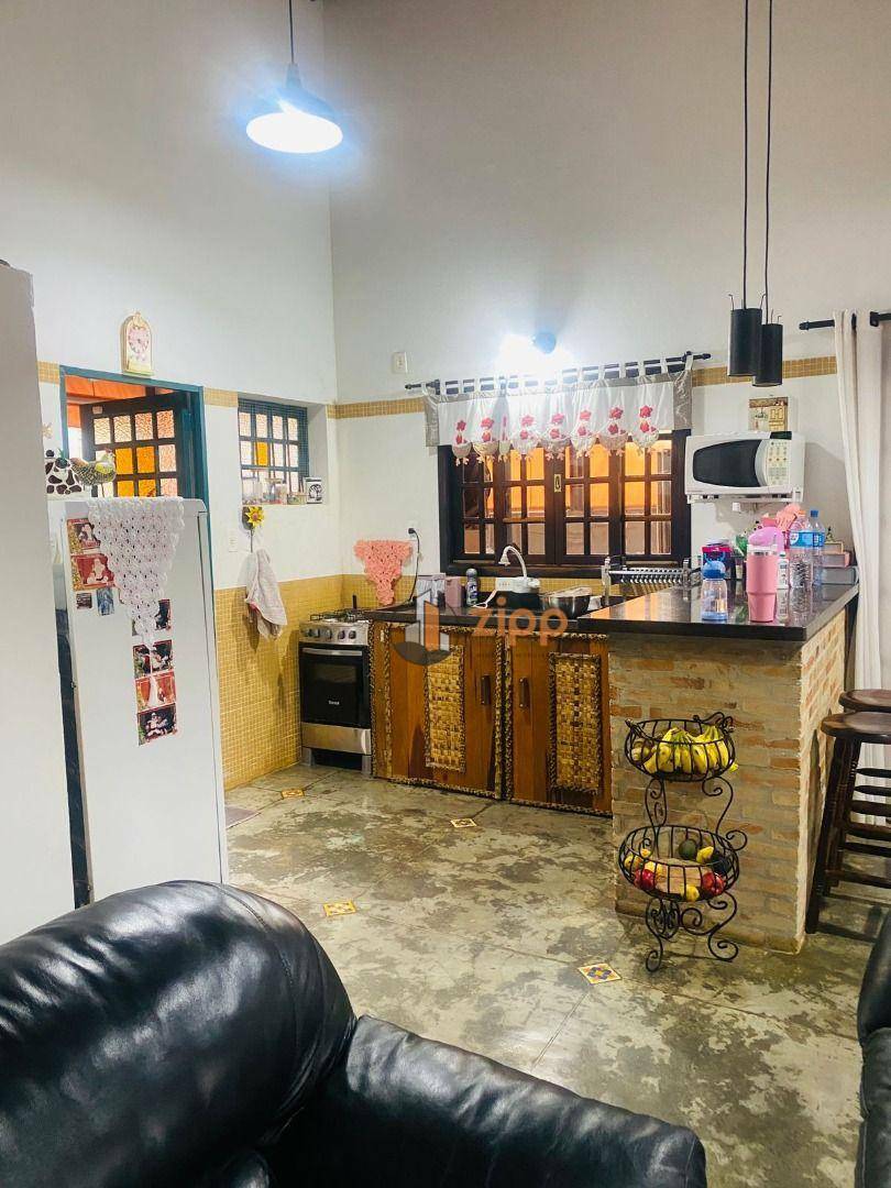 Casa à venda com 3 quartos, 560m² - Foto 27