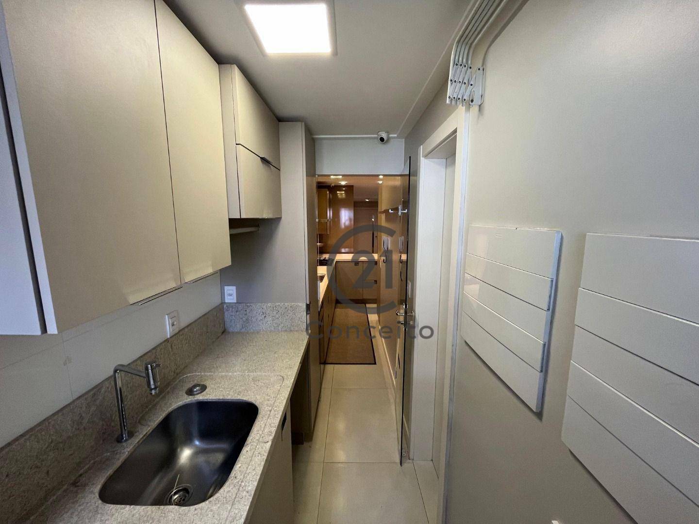 Apartamento à venda com 3 quartos, 175m² - Foto 11