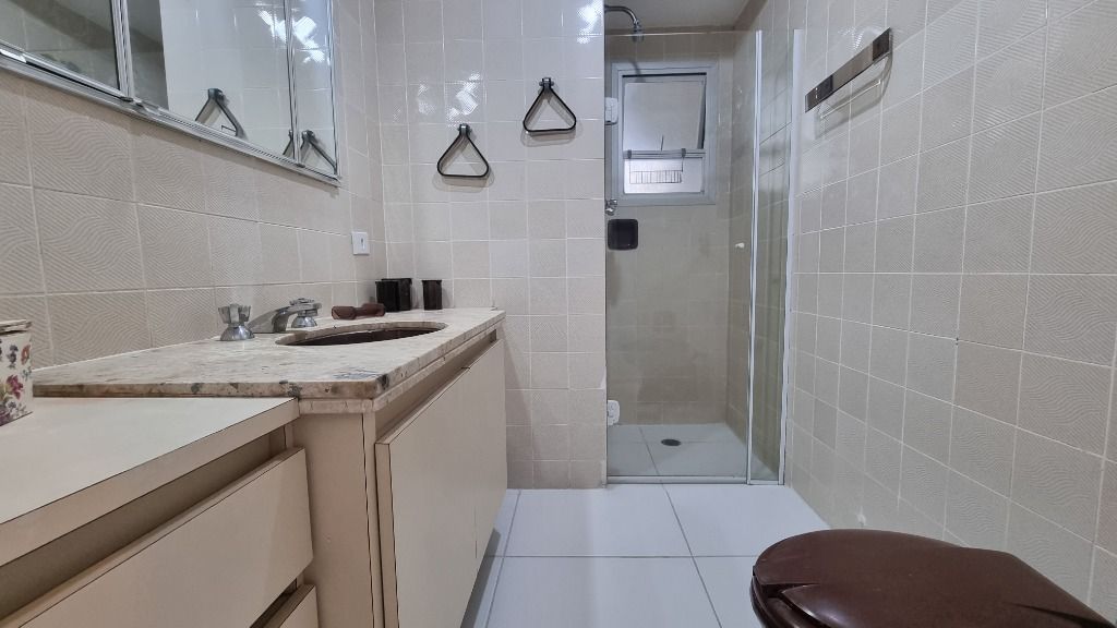 Apartamento à venda com 3 quartos, 125m² - Foto 18