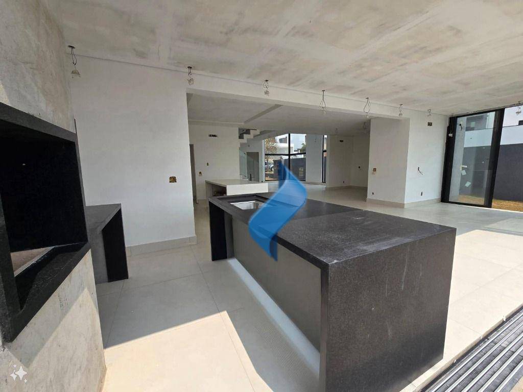 Casa de Condomínio à venda com 4 quartos, 360m² - Foto 14