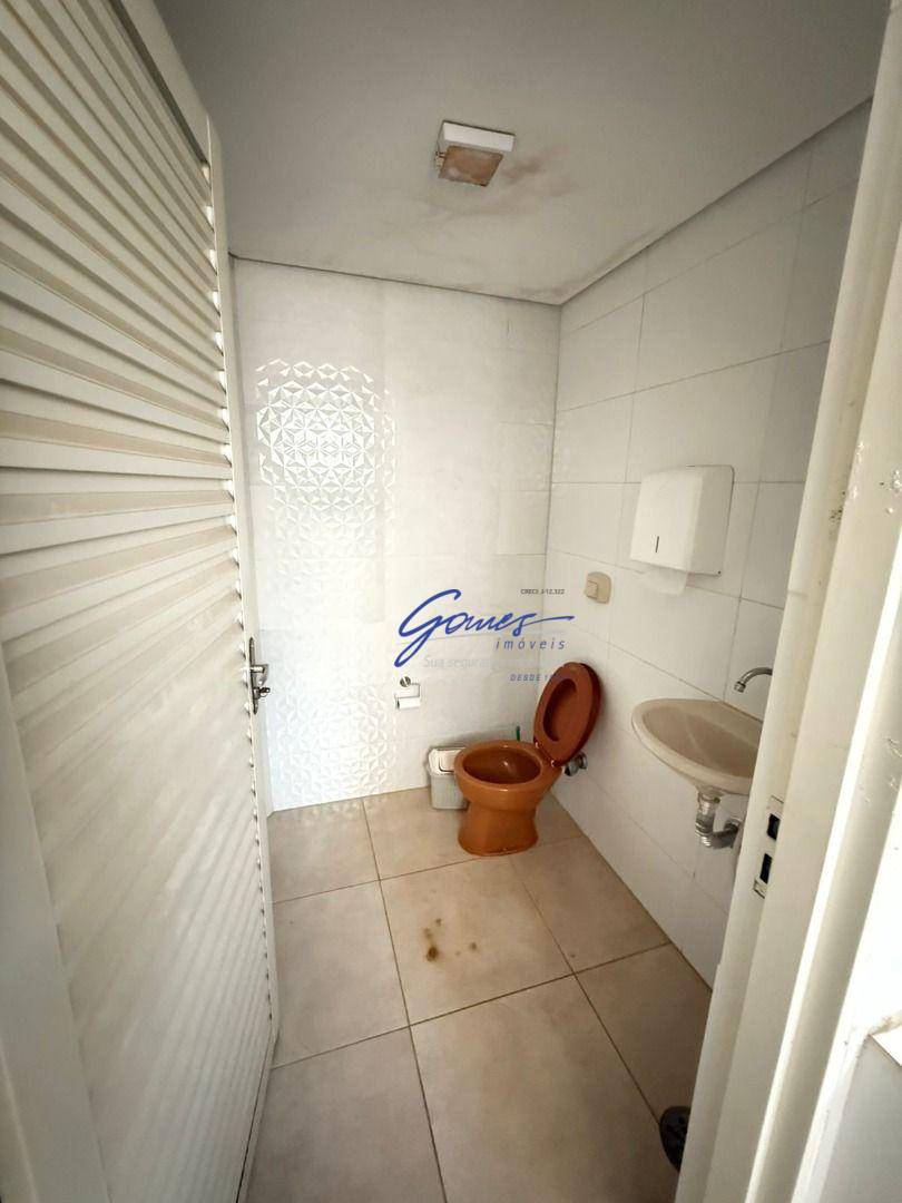 Sobrado à venda com 3 quartos, 527m² - Foto 8