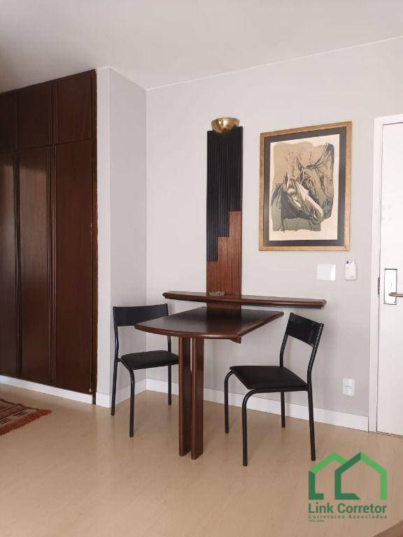 Apartamento à venda com 1 quarto, 60m² - Foto 5