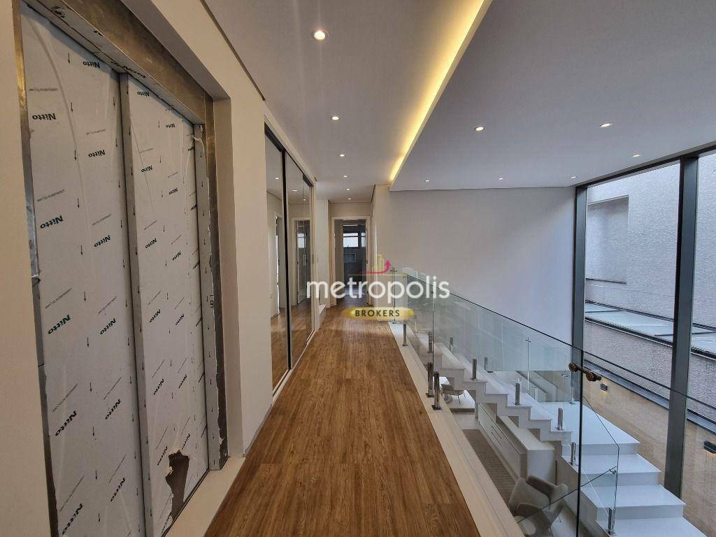 Sobrado à venda com 4 quartos, 800m² - Foto 30