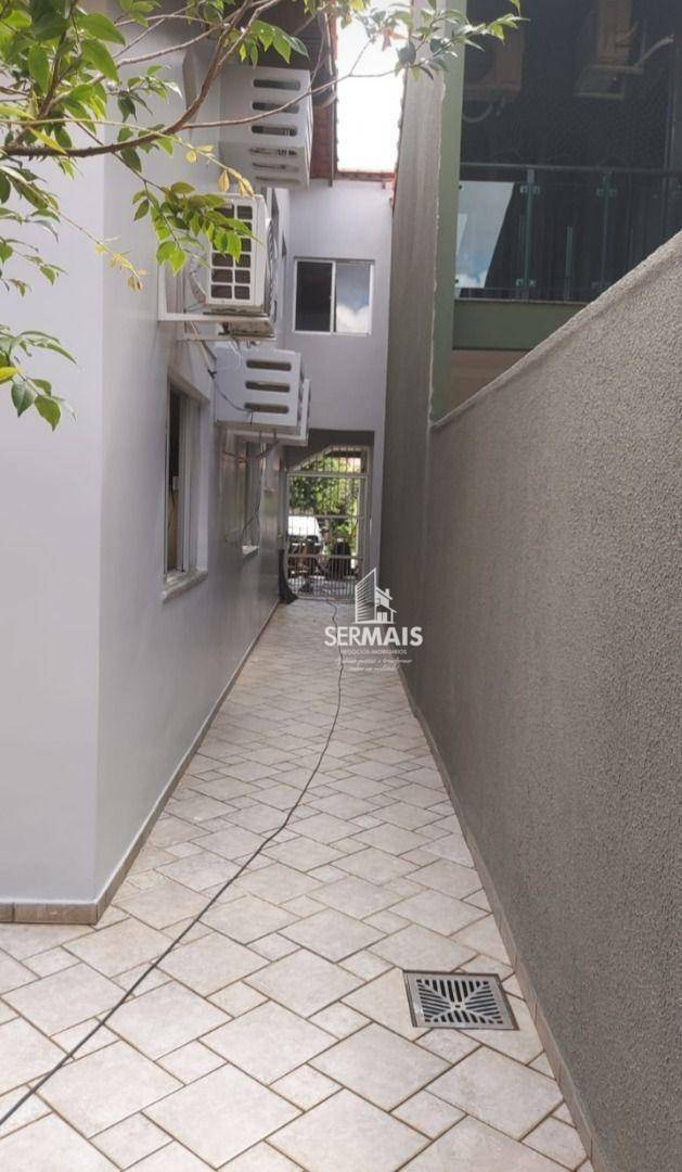 Casa de Condomínio à venda com 4 quartos, 491m² - Foto 18