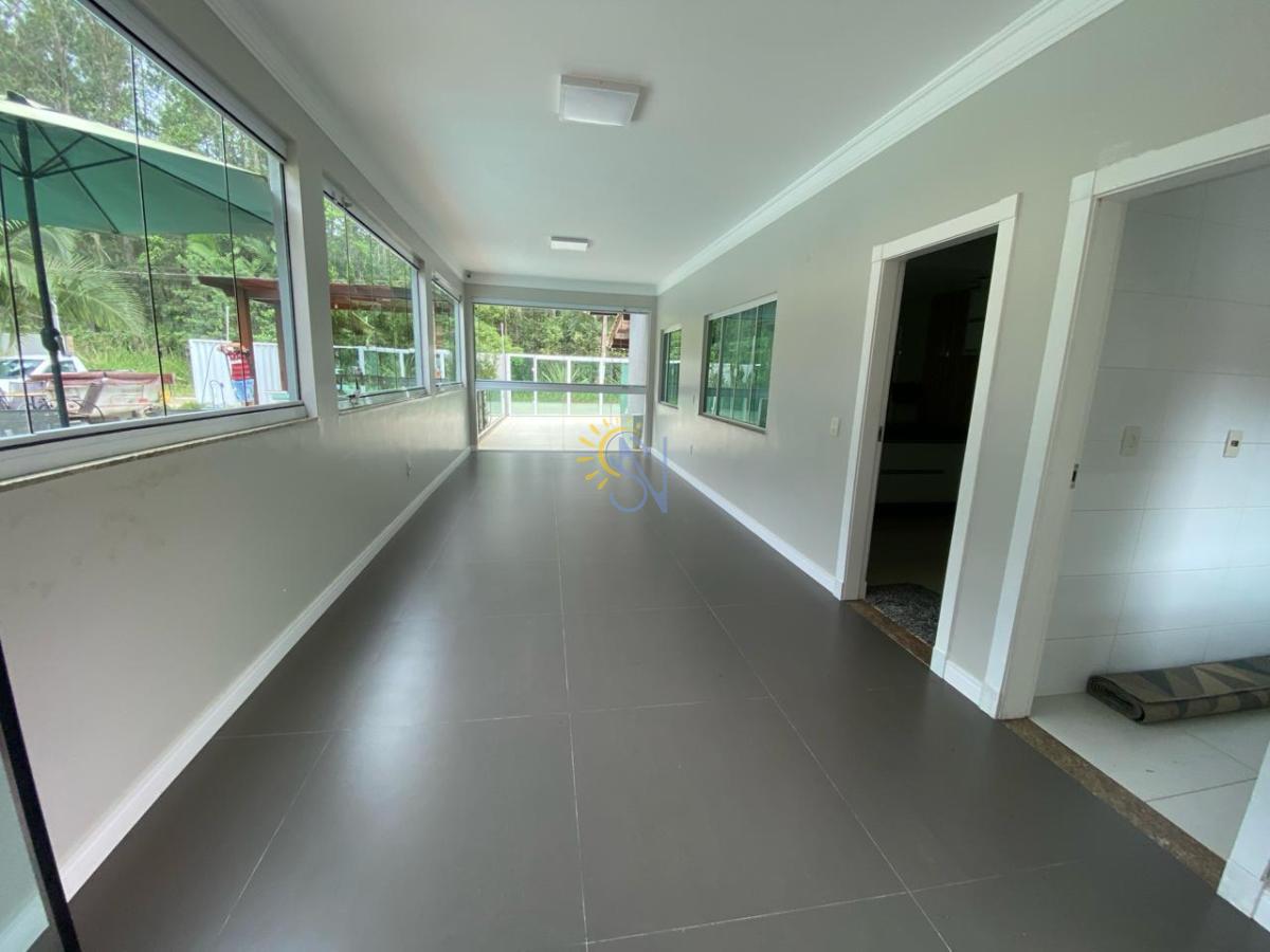 Casa para alugar com 3 quartos, 160m² - Foto 15