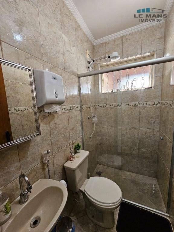 Casa à venda com 2 quartos, 74m² - Foto 14