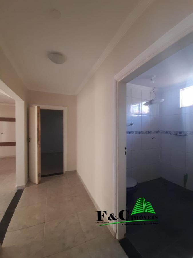 Casa à venda com 3 quartos, 250m² - Foto 26