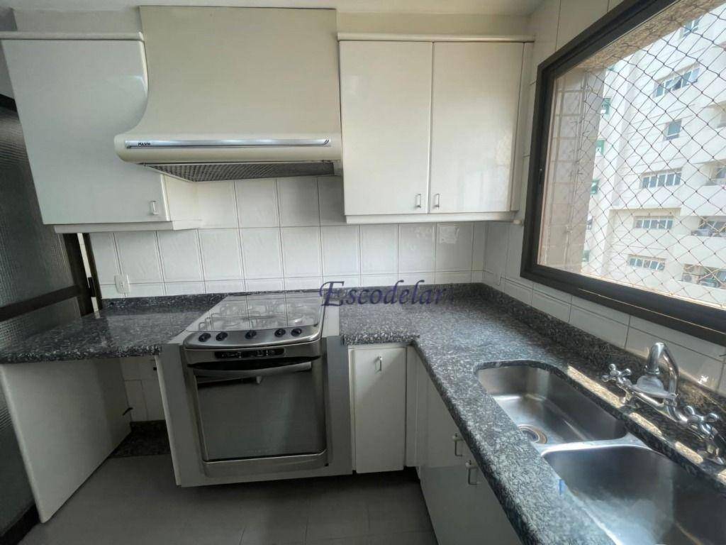 Apartamento para alugar com 4 quartos, 288m² - Foto 46