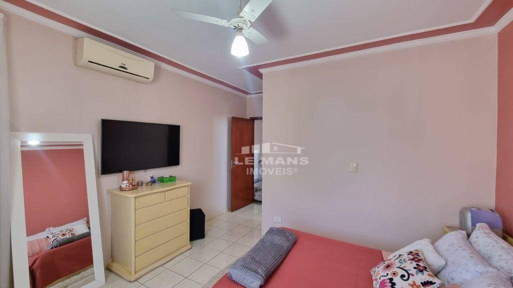 Casa à venda com 3 quartos, 237m² - Foto 32