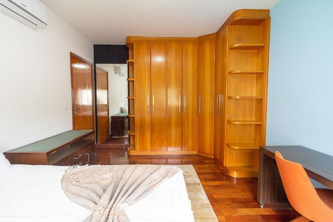 Casa de Condomínio à venda com 6 quartos, 750m² - Foto 12