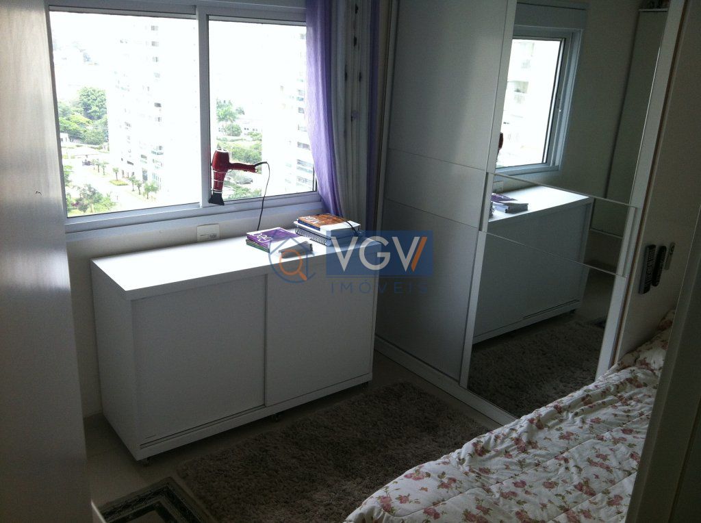 Apartamento à venda com 3 quartos, 117m² - Foto 14