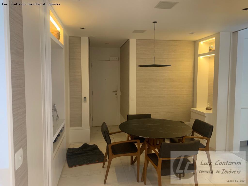 Apartamento à venda com 3 quartos, 5000m² - Foto 11