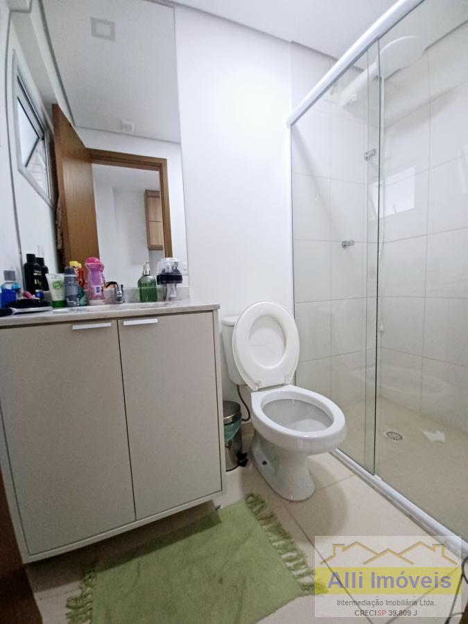 Apartamento à venda com 2 quartos, 80m² - Foto 17