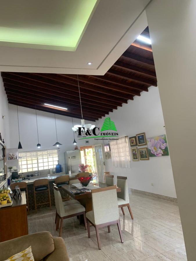 Fazenda à venda com 3 quartos, 1630m² - Foto 8