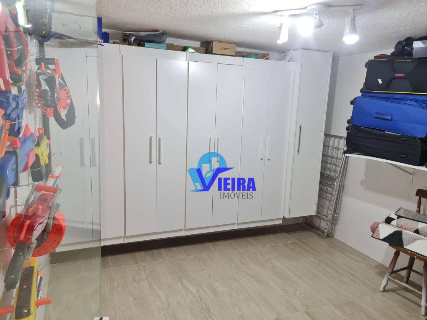 Sobrado à venda com 3 quartos, 300m² - Foto 20