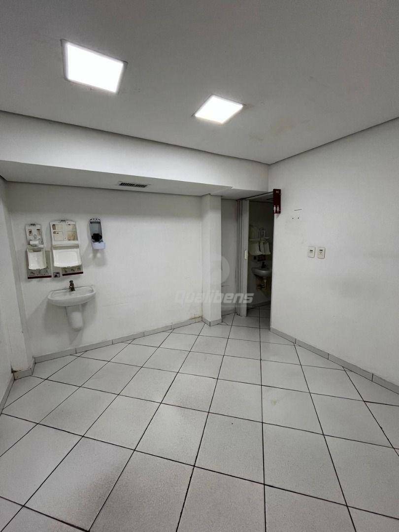 Prédio Inteiro para alugar, 570m² - Foto 16