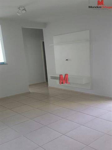 Apartamento à venda com 3 quartos, 69m² - Foto 3