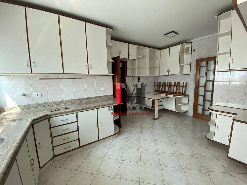 Apartamento para alugar com 3 quartos, 145M2 - Foto 19