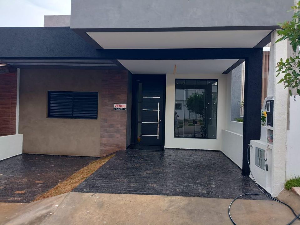 Casa de Condomínio à venda com 3 quartos, 168m² - Foto 2