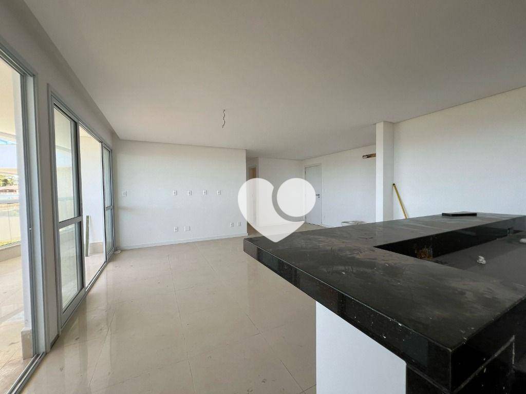 Apartamento à venda com 3 quartos, 121m² - Foto 28