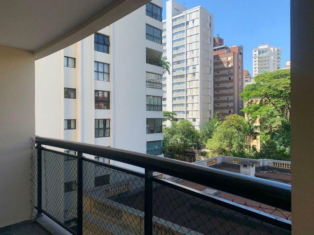 Apartamento para alugar com 2 quartos, 130m² - Foto 19