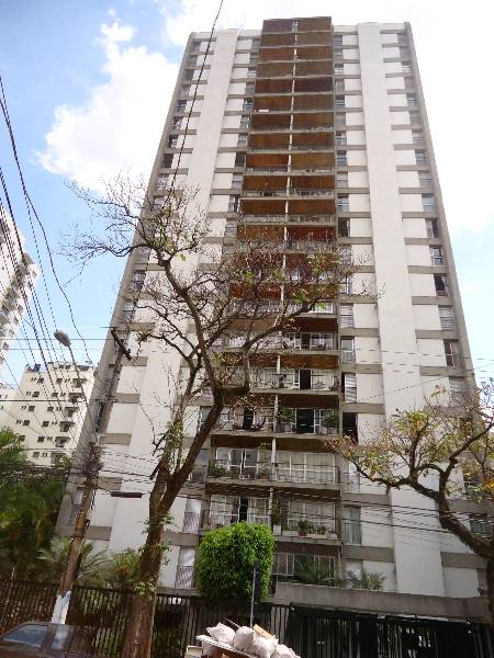 Apartamento para alugar com 3 quartos, 116m² - Foto 1