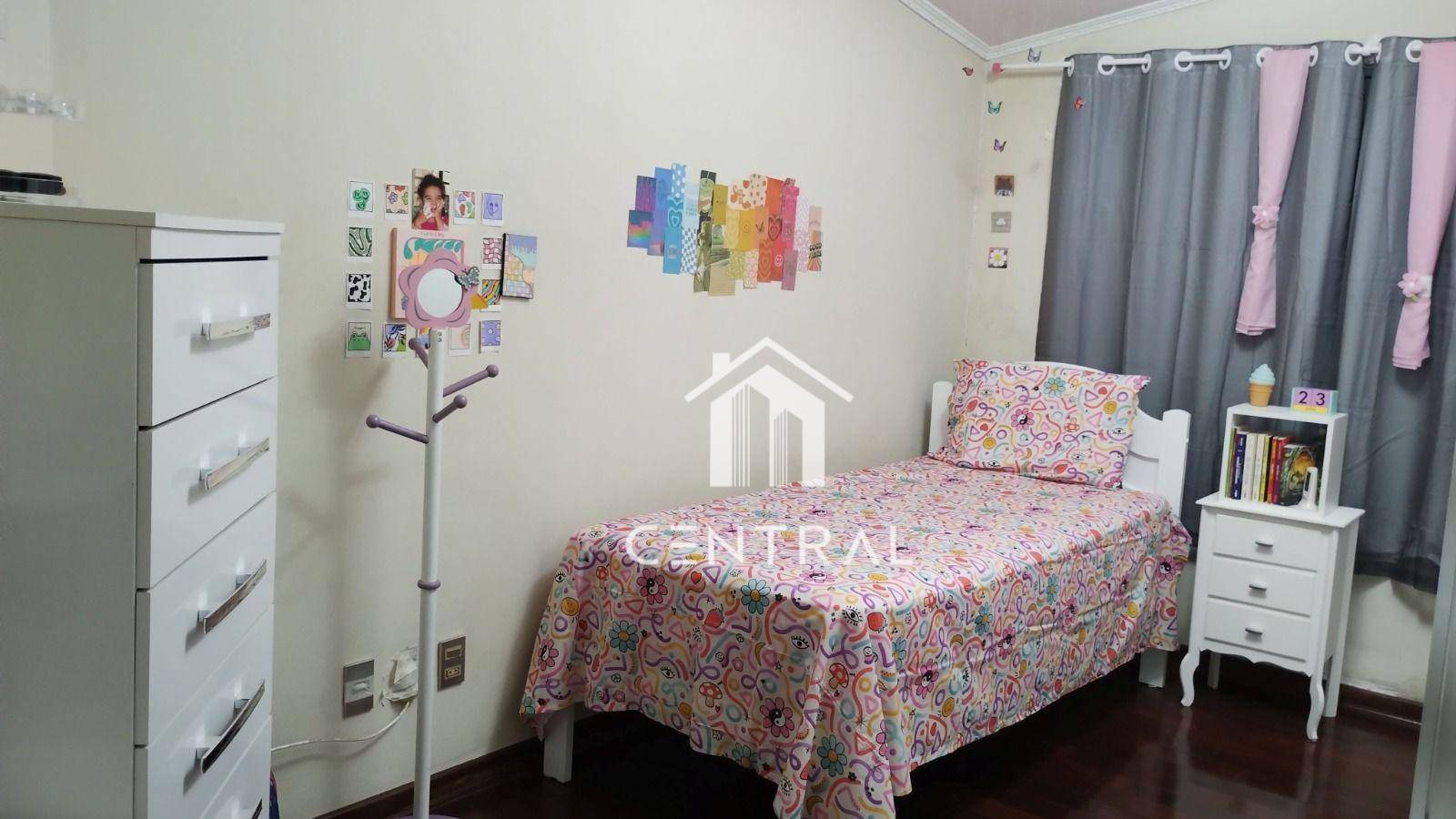 Casa à venda com 3 quartos, 225m² - Foto 21