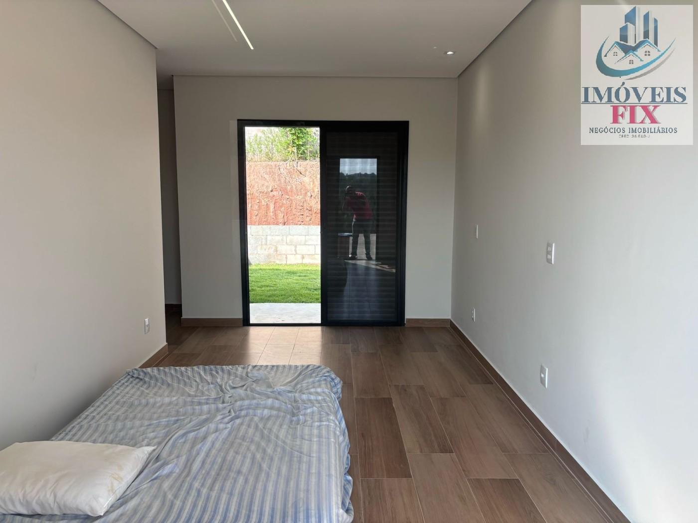 Casa de Condomínio à venda com 3 quartos, 250m² - Foto 23
