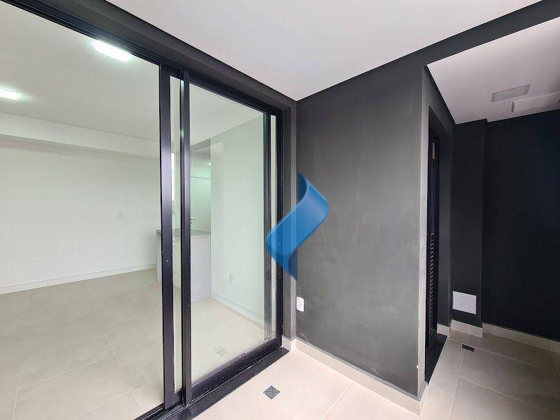 Apartamento para alugar com 2 quartos, 62m² - Foto 24