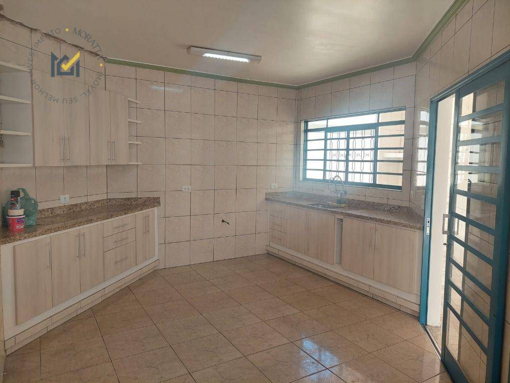 Casa à venda com 3 quartos, 100m² - Foto 8