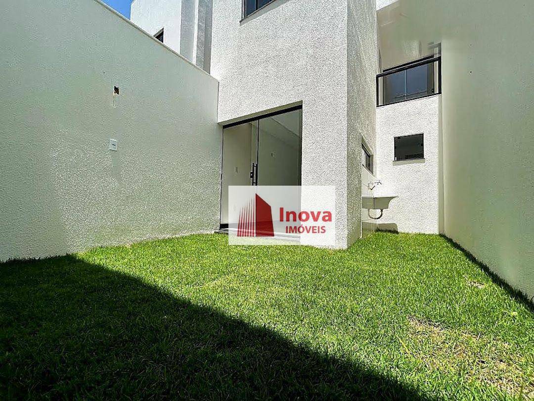 Casa à venda com 3 quartos, 127m² - Foto 10